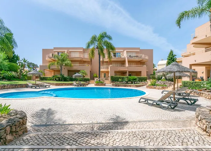 Апартаменты Coastal Greens By Seareen